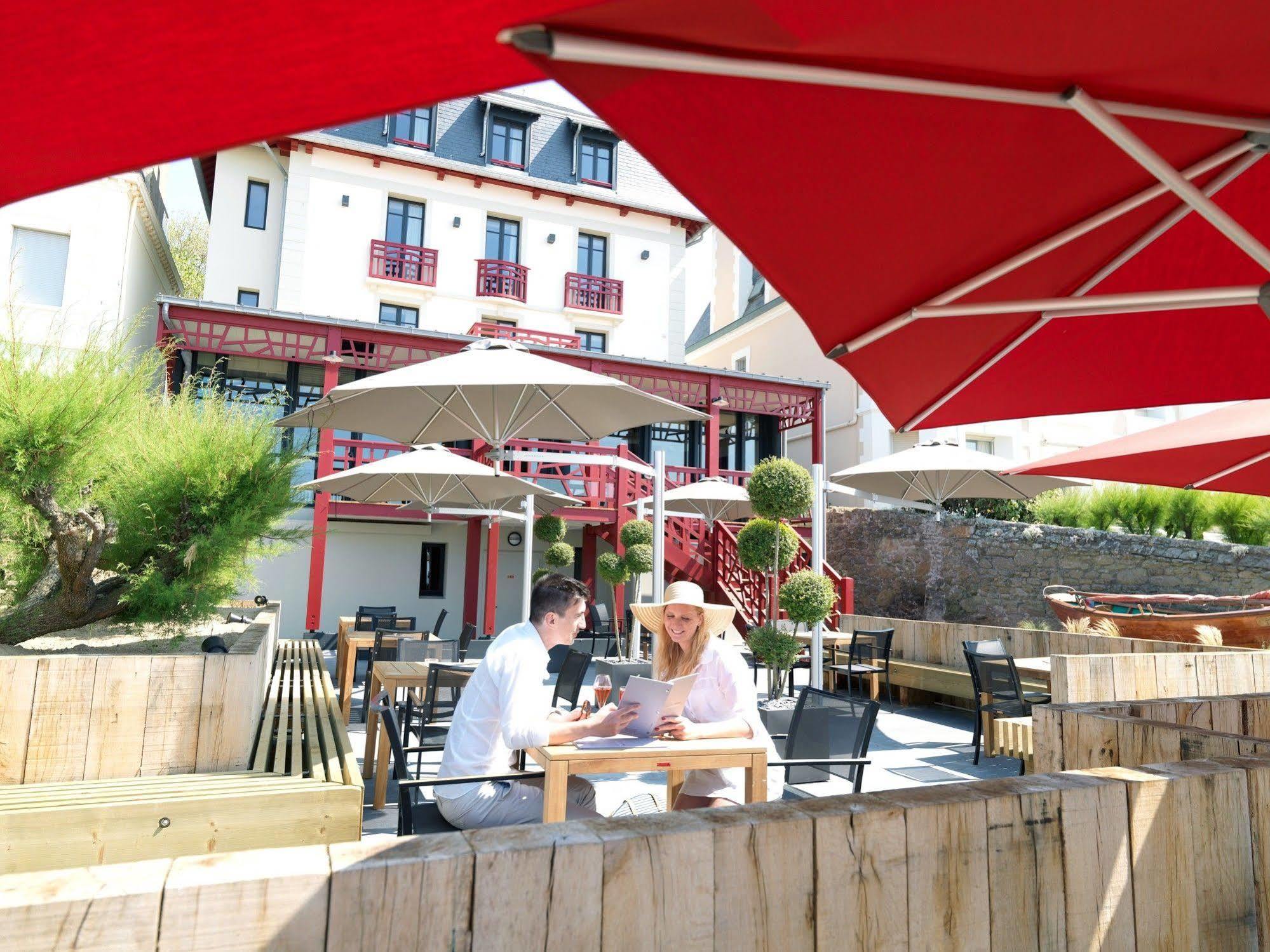 Hotel Ar Iniz Saint-Malo Exteriör bild